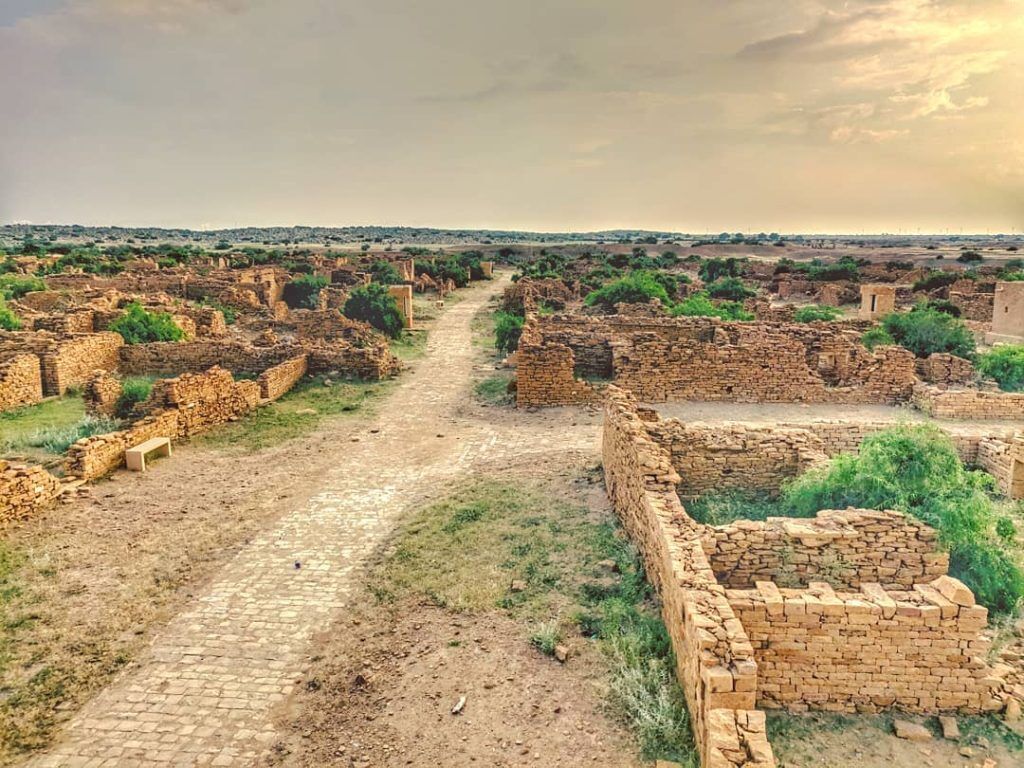 Exploring The Ghost Town Of Kuldhara 2 71107153 542551289839715 796435438288657010 n