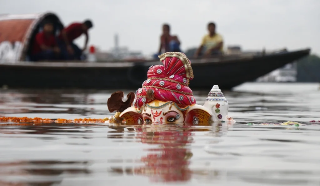 Why Is Ganesh Visarjan Done On The 5th Day? The Tradition Behind 3rd, 5th And 7th-Day 3 Ganesh Visarjan during on the fifth day of Ganesh Chaturthi