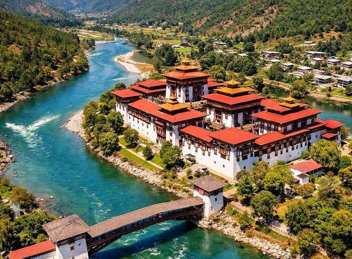 Travelling around Bhutan without a tour package