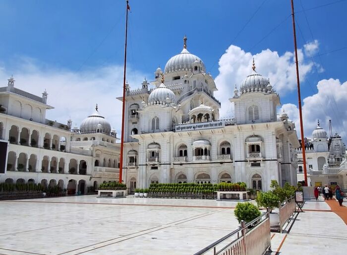 Famous Gurudwaras In India
