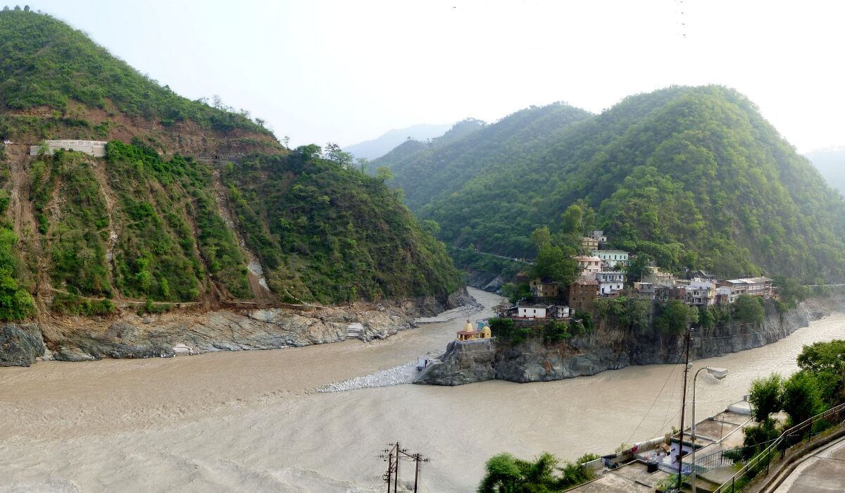 Vaishno Devi Yatra Suspended_ Pilgrims To Get Full Refund Amidst Catastrophic Rain And Flooding