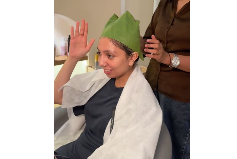 Banana leaf hair spa treatment in Mumbai