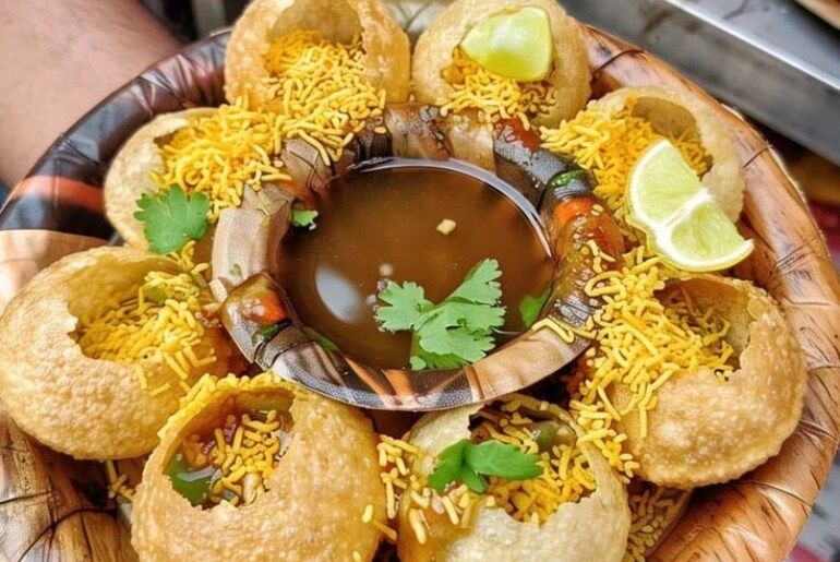 Best Street Food In Kanpur