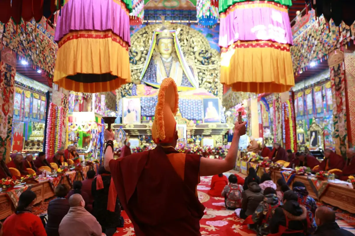 saga dawa festival