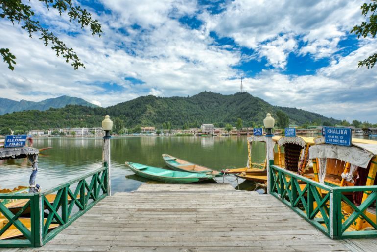 Best Restaurants And Cafes In Srinagar