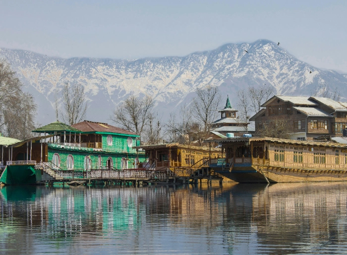 Romantic Summer Getaways In India