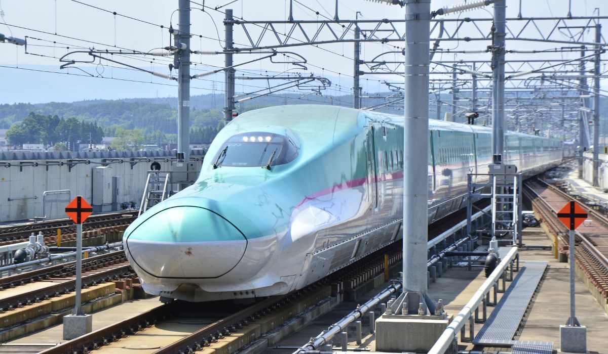 Delhi-Varanasi bullet train