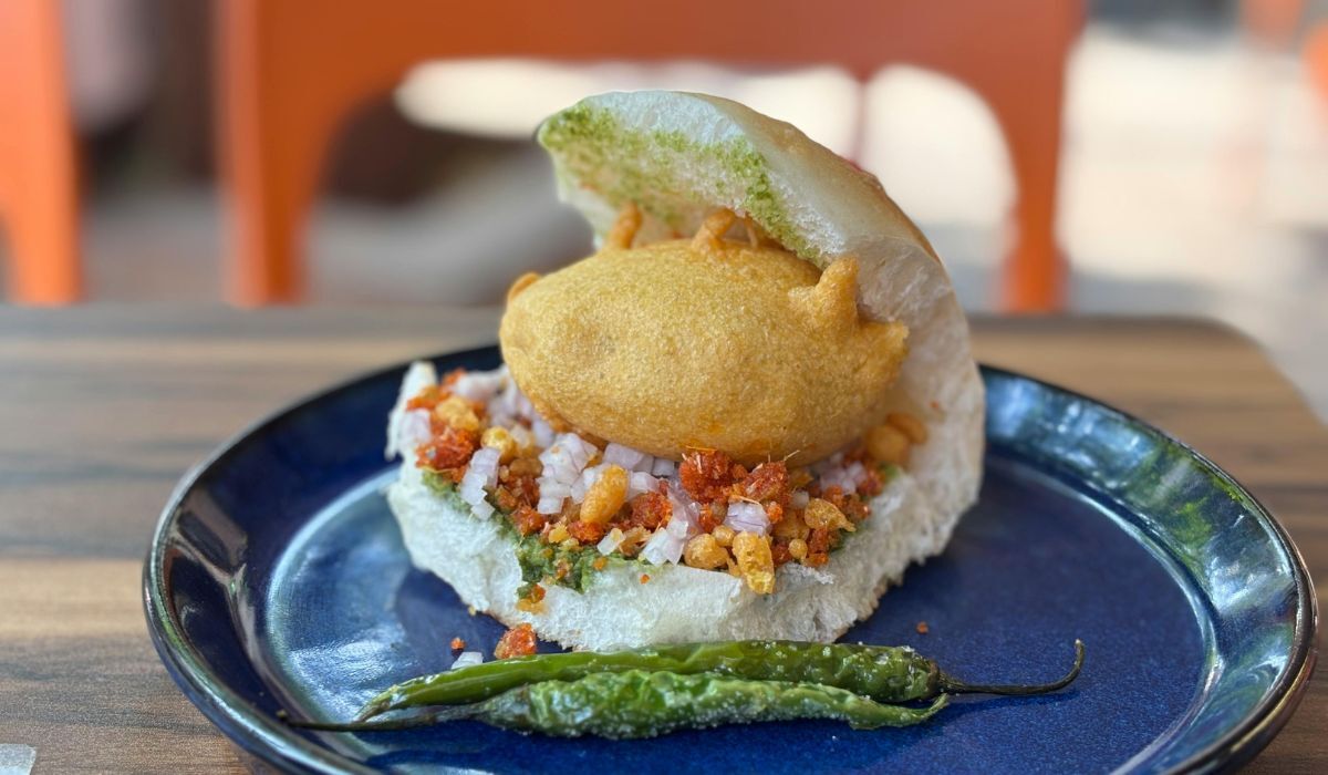 ashok vada pav most iconic sandwiches