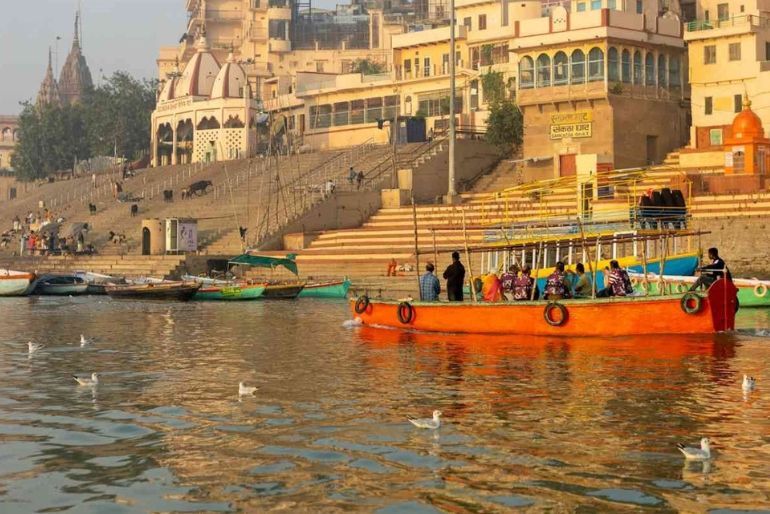 kashi vishwanath temple (1)
