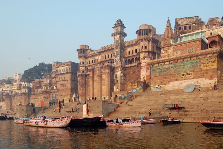 stay in varanasi