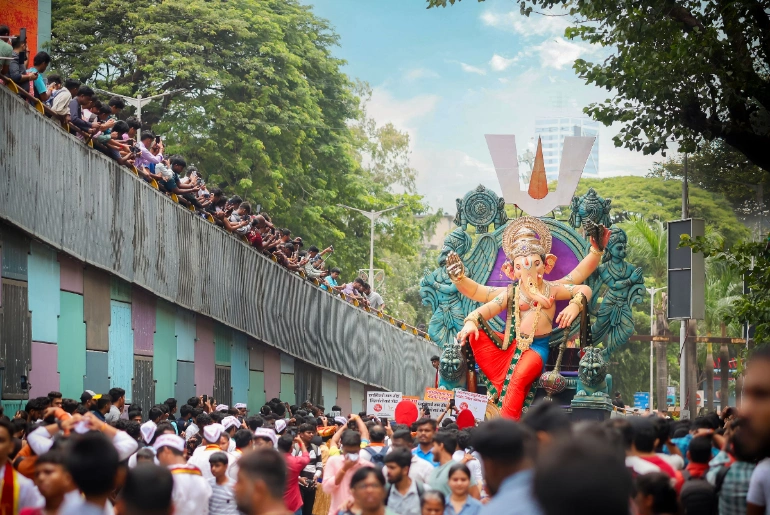 Mumbai Ganesh Pandal Hopping