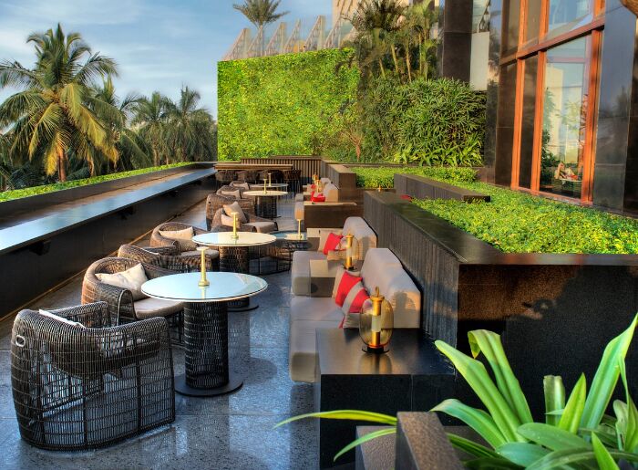 sea view restaurants in Mumbai