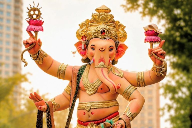 Ganpati pandals in Lalbaug, Parel and Chinchpokli
