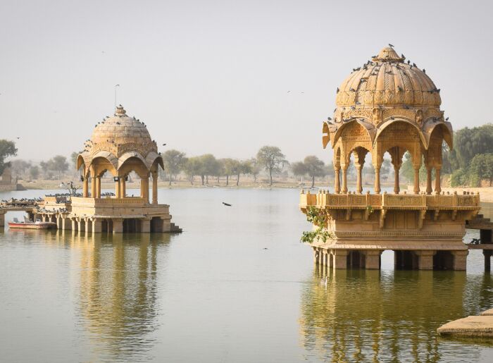 Gadisar Lake