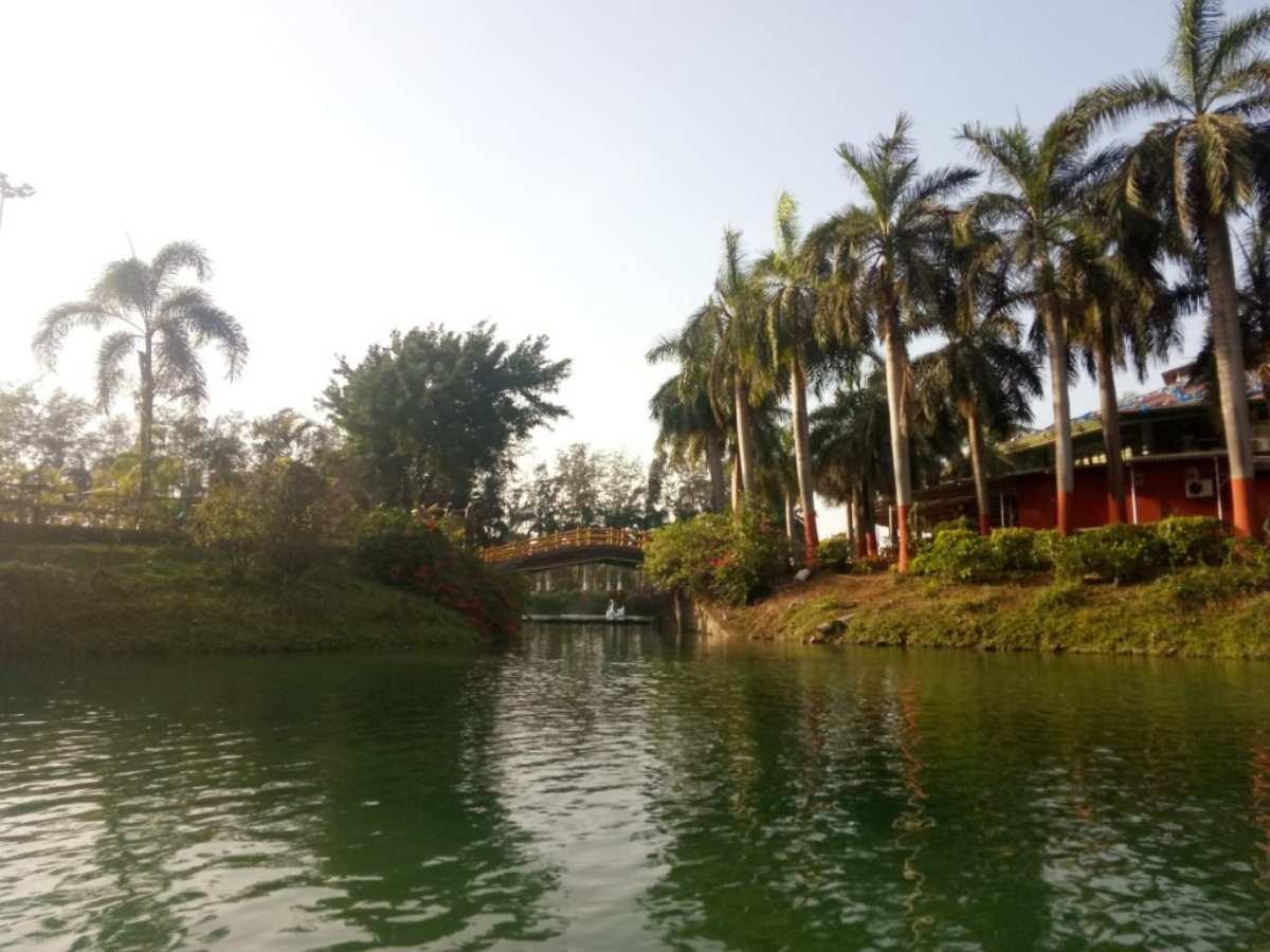 Mirasol Lake Garden