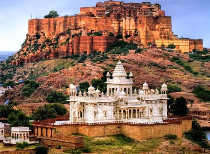 Jaipur, Udaipur & Jodhpur Trip Under INR 15,000