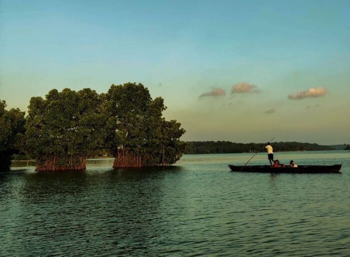 Hidden Backwaters Of Kerala