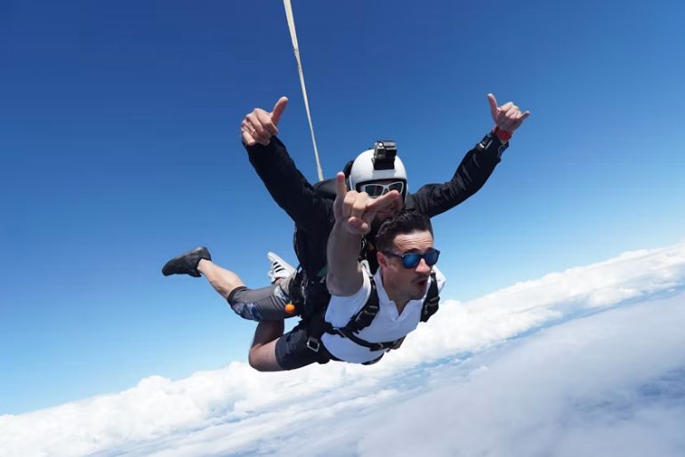 skydiving in India (1)