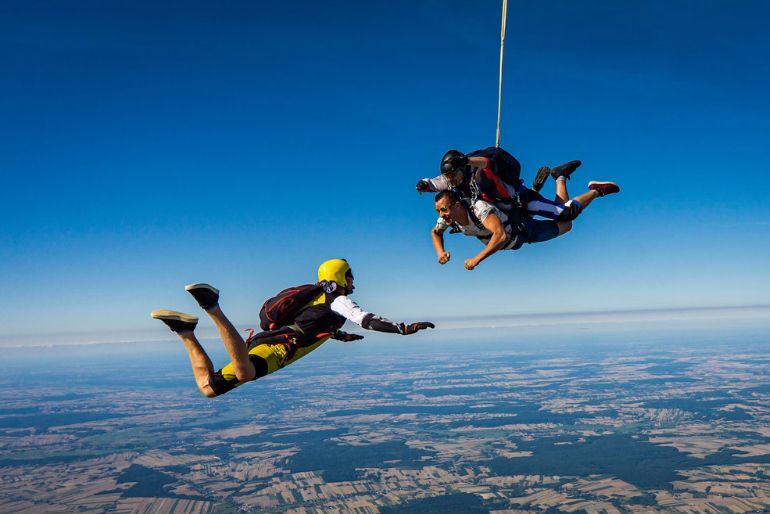 skydiving in India (2)