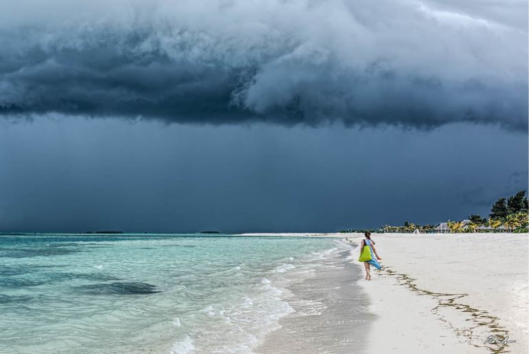 maldives during monsoon