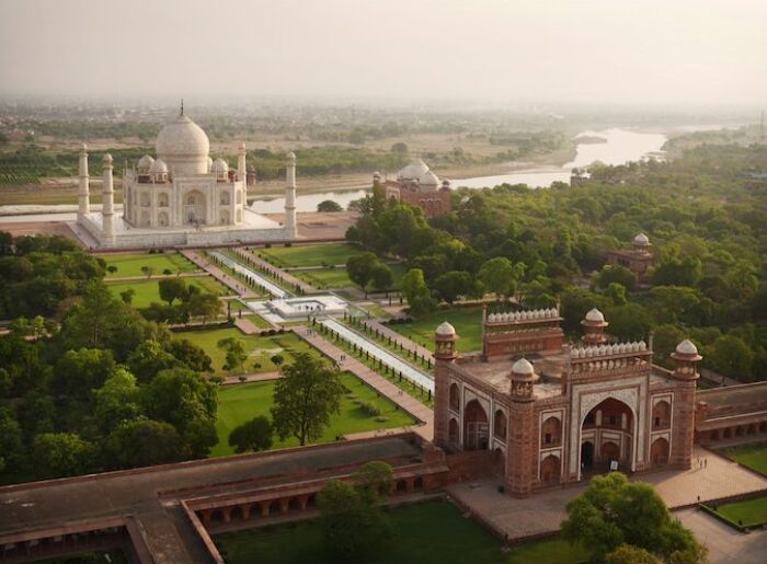 Best Places To Visit In Agra