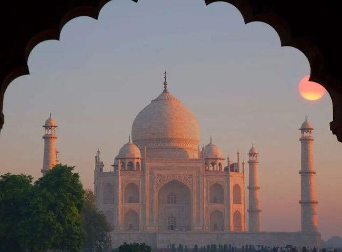 Best Places To Visit In Agra