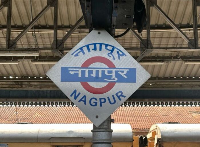 Nagpur-Gorakhpur Amrit Bharat Express Stops
