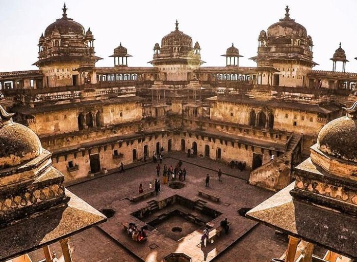 jhansi-to-orchha-one-day-trip