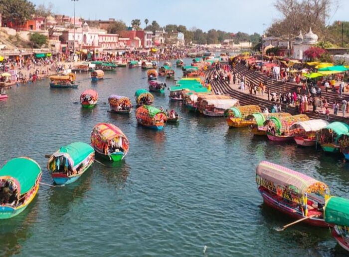 kamadgiri-parikrama-chitrakoot