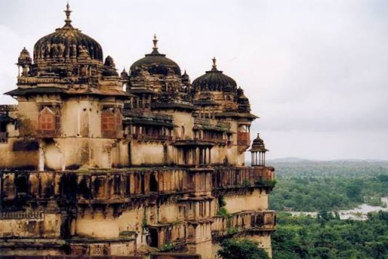 Best Places To Visit Near Jhansi