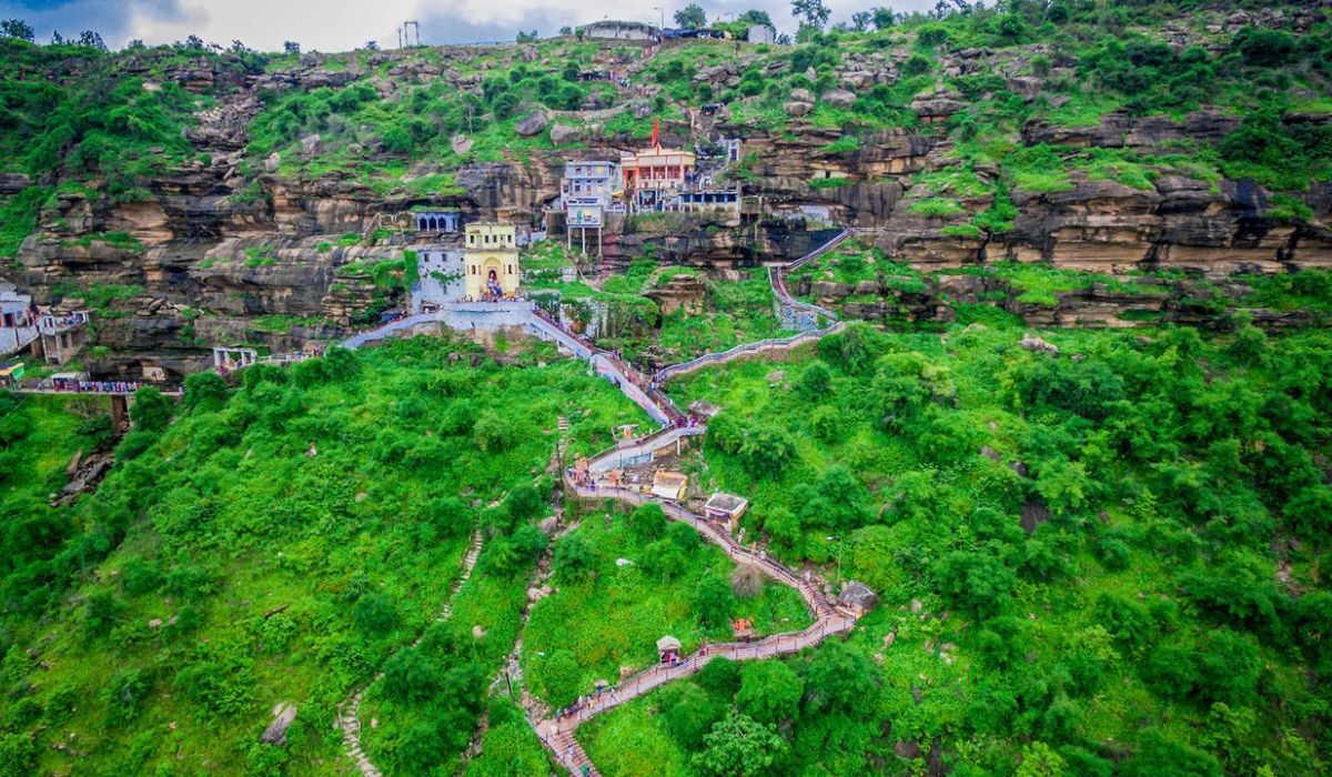 Hanuman Dhara Chitrakoot temple