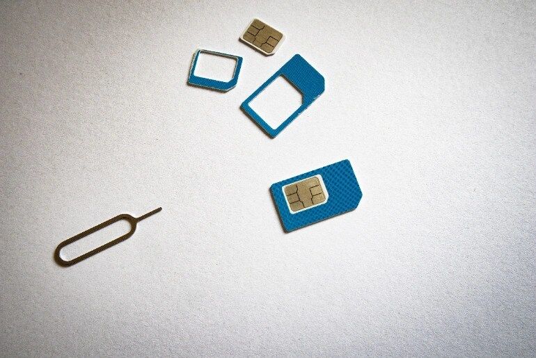eSIM vs Local SIM vs International Roaming