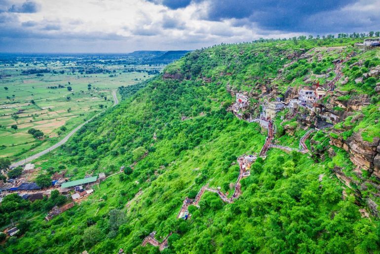 Hanuman Dhara Chitrakoot temple