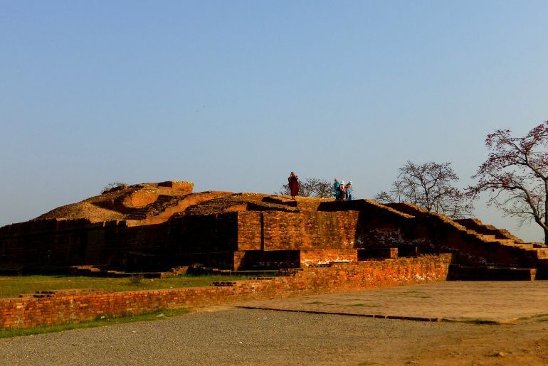 Best places to visit near Ayodhya for day trips and weekend getaways