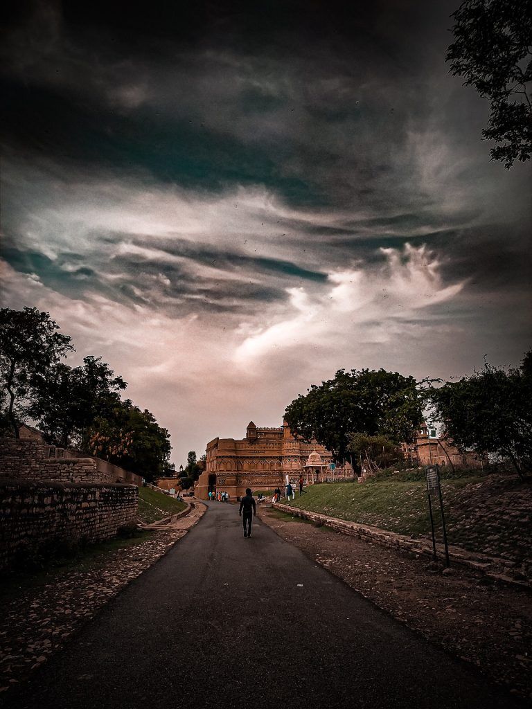 Traveling To Jhansi: First Trip With My 73 Year Old Grandma 6 gwalior fort 1