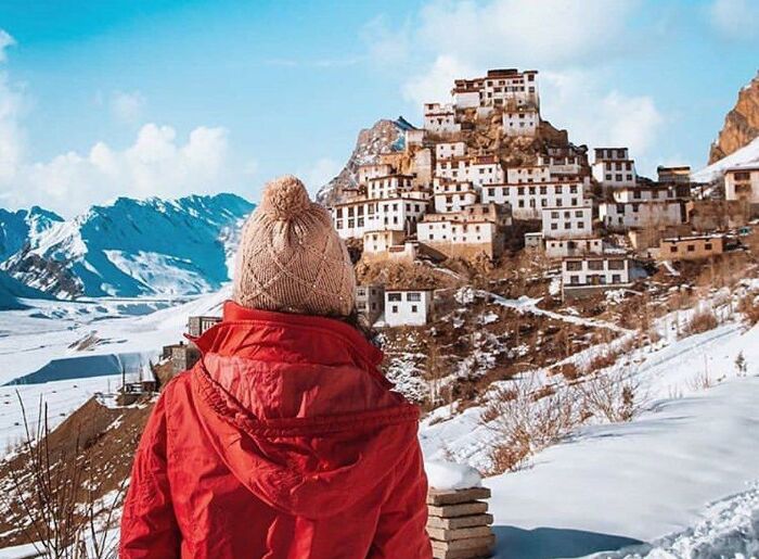 Offbeat Winter Destinations In India That You Must Visit 3 Snow-covered Himalayan mountains showcasing winter travel destinations in India