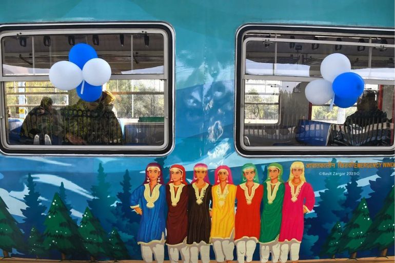 Kashmir’s Vistadome Train: All The Details You Need To Know 1 Kashmir's Vistadome (1)