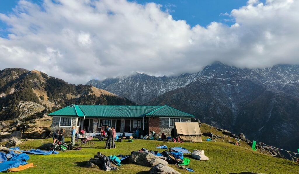 Beautiful Places Where You Can Go Glamping In Himachal Pradesh 3 Glamping In Himachal Pradesh