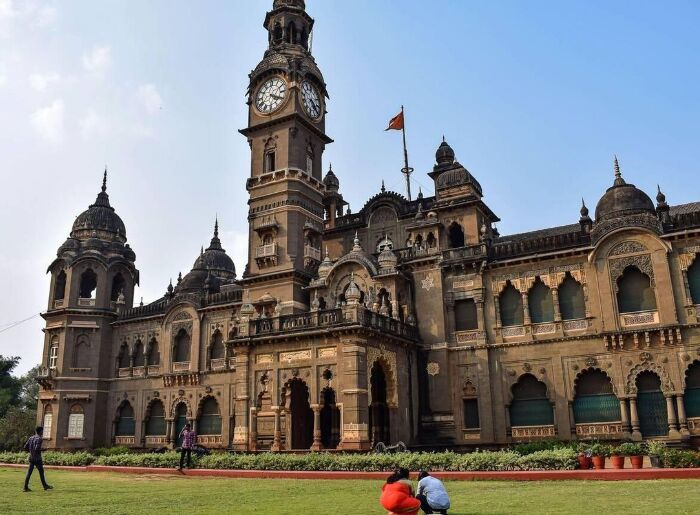 7 Places To Visit In Kolhapur To Experience The City At Its Best 1 Historic architecture and popular places to visit in Kolhapur, Maharashtra