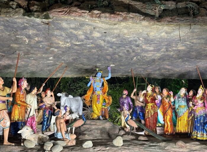 - Mathura Travel Guide to temples, ghats and places to visit in Mathura