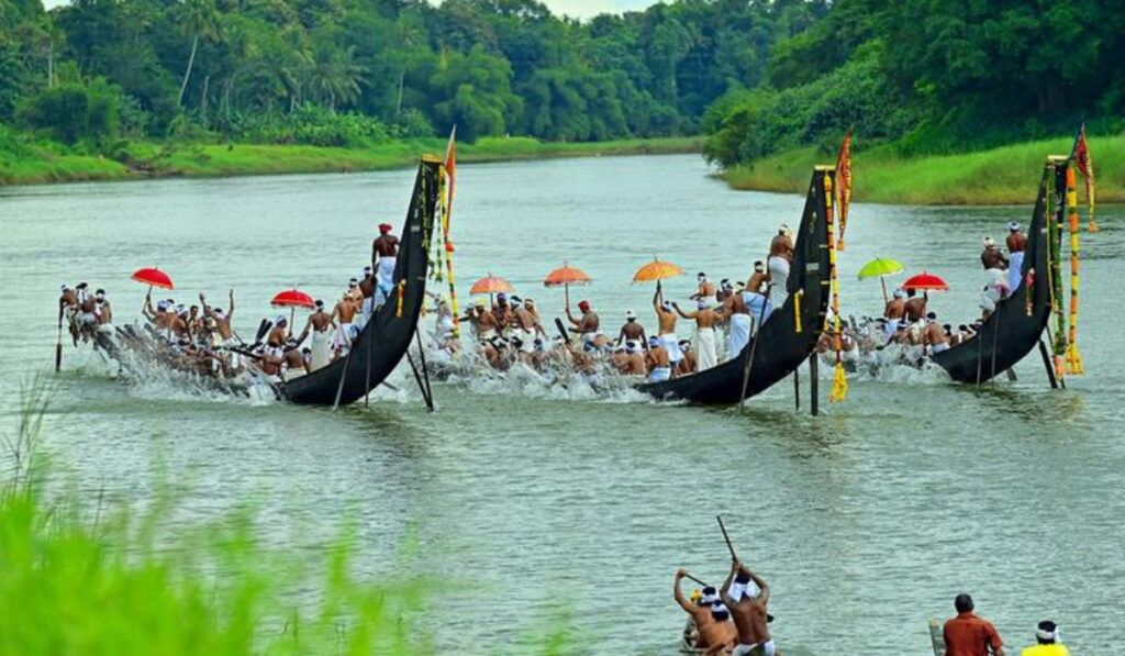 Onam 2026: Best Places to Watch Kerala's Boat Races 7 Kerala snake boat race during the Onam festival