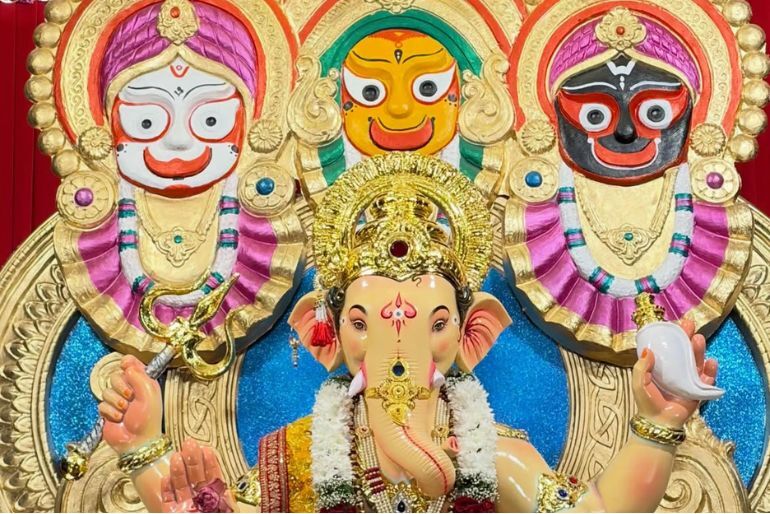 10 Ganpati Pandals To Visit In Surat During Ganesh Chaturthi 1 Ganpati pandals in Surat during Ganesh Chaturthi 2026