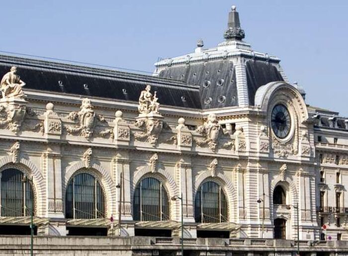 10 Tourist Attractions In Paris You Must Add To Your Must-Visit List 4 Eiffel Tower and Paris skyline