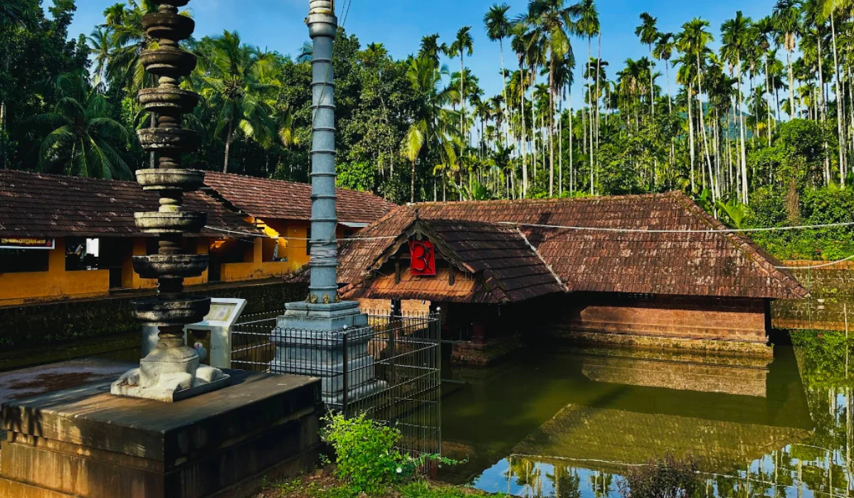Arakkuparamba Sree Ardhanareeswara Underwater Temple in Kerala