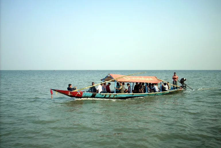 Chilika Lake boat services suspended