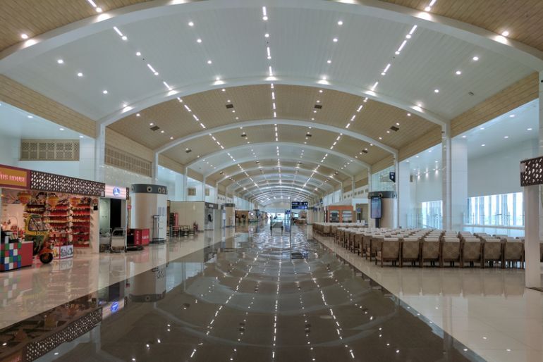 How to reach Kochi Airport from Ernakulam