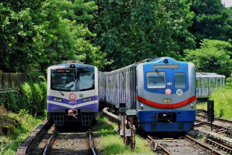 Will Kolkata Metro Run All Night During Durga Puja 2026? Line-Wise Timings And Last Trains 1 Kolkata Metro night services during Durga Puja 2026