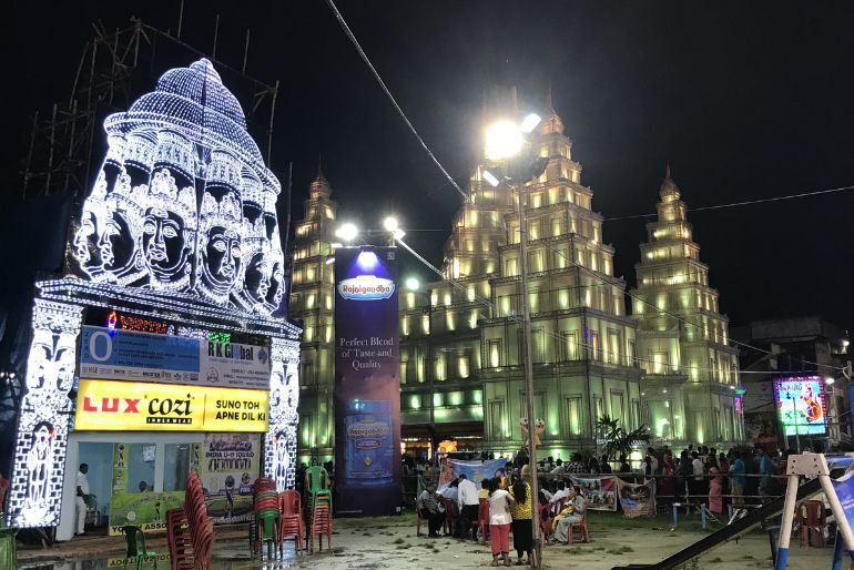 How To Visit Mohammad Ali Park & College Square In One Evening? A Central Kolkata Pujo Route 1 Mohammad Ali Park and College Square Durga Puja pandals
