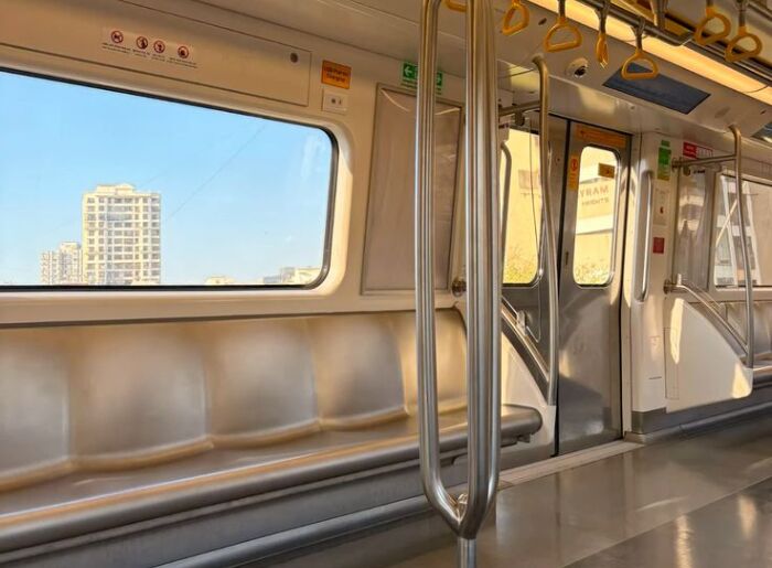 Mumbai Metro Line 1 To Get 22 New Coaches: What Will Change 1 Mumbai Metro Line 1 train