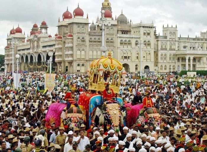 What To Eat In Mysuru During Dasara: From Mysore Pak To Local Festival Food 3 Traditional local food during Mysuru Dasara